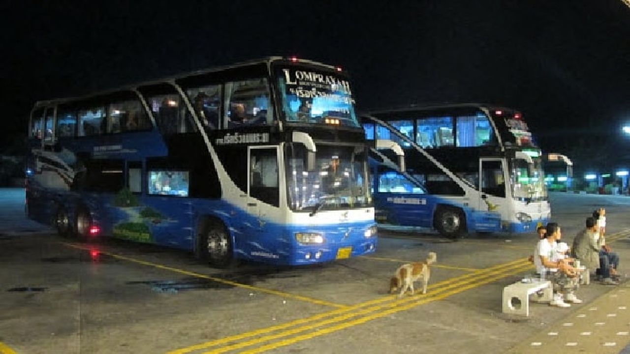Bus Travel Koh Samui